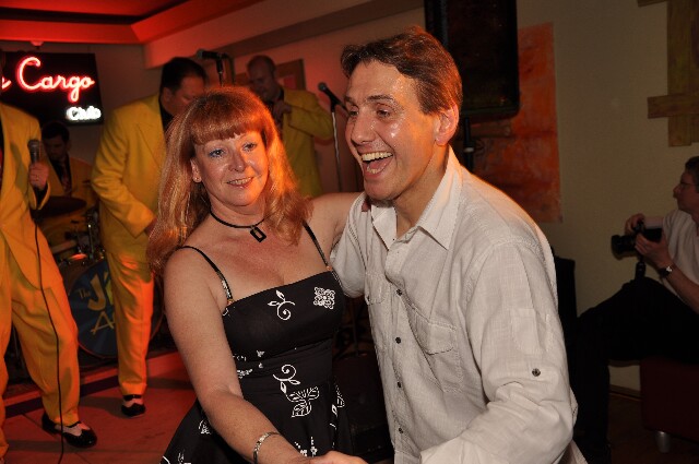 min 2009 05 06 cargo club 306
